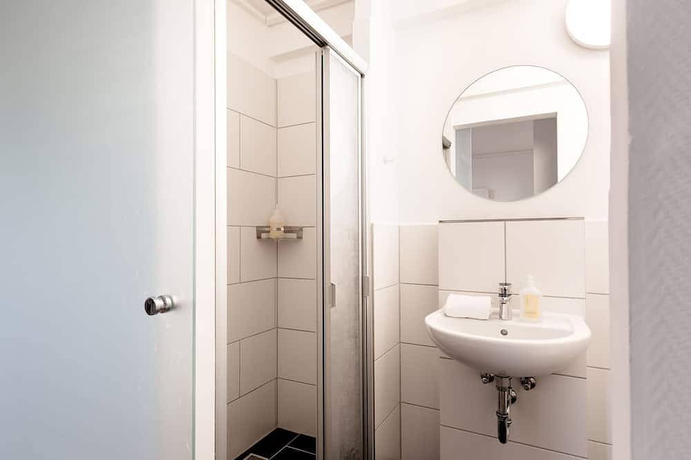 Ganze Wohnung, Apartment Single zur Inselseite - Haus Hoog Stean in Helgoland