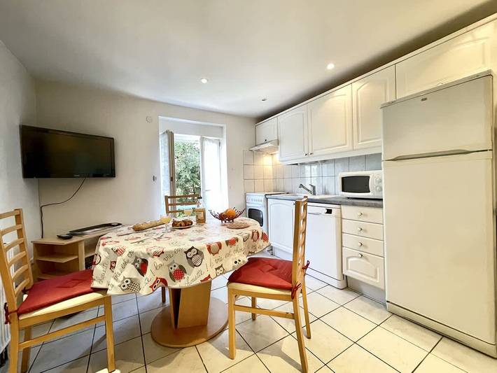 Ganze Wohnung, Ferienwohnung für 2 Personen mit Garten in La Vôge-les-Bains, Épinal und Umgebung