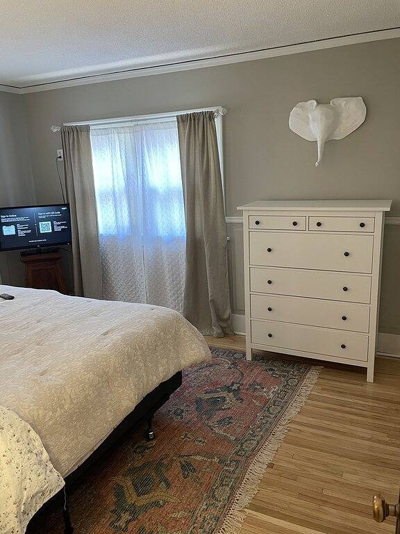 Charming 3 bed 1 bath home. 1 block to St. Mary's. 10 min walk to Mayo downtown. in Rochester (MN), Olmsted County