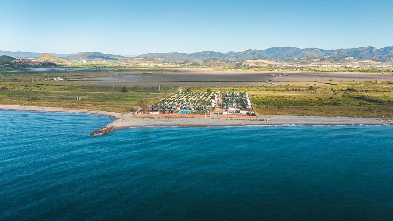 Holacamp Chilches in Playa de Almenara, Chilches