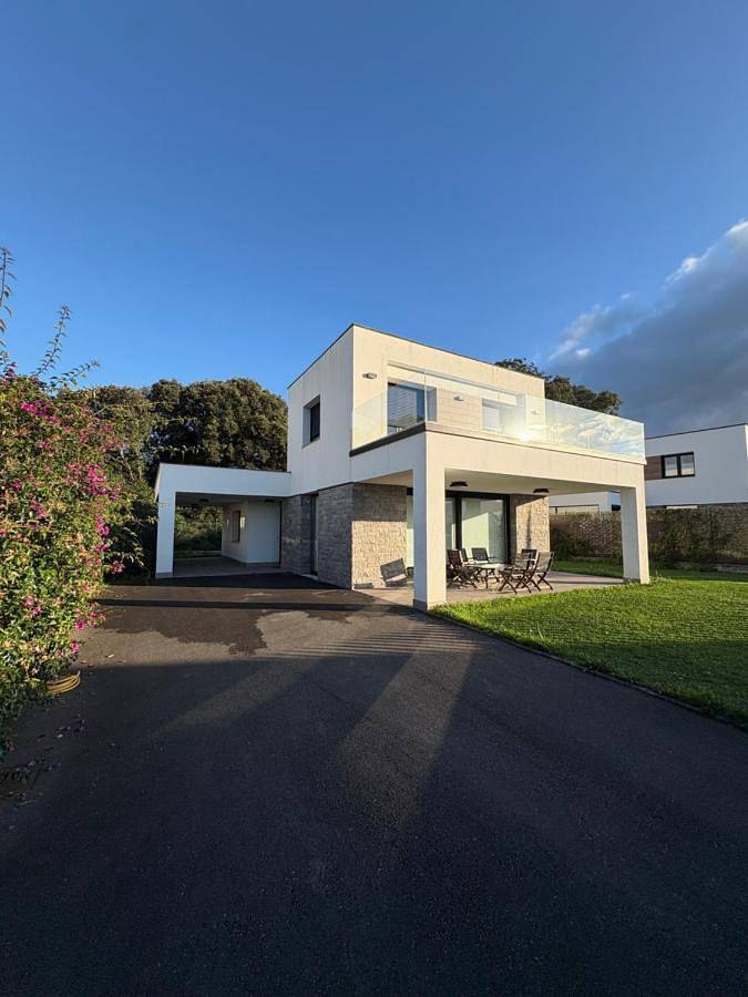 Casa rural para 6 personas, con Terraza y Jardín en Andrín - 2