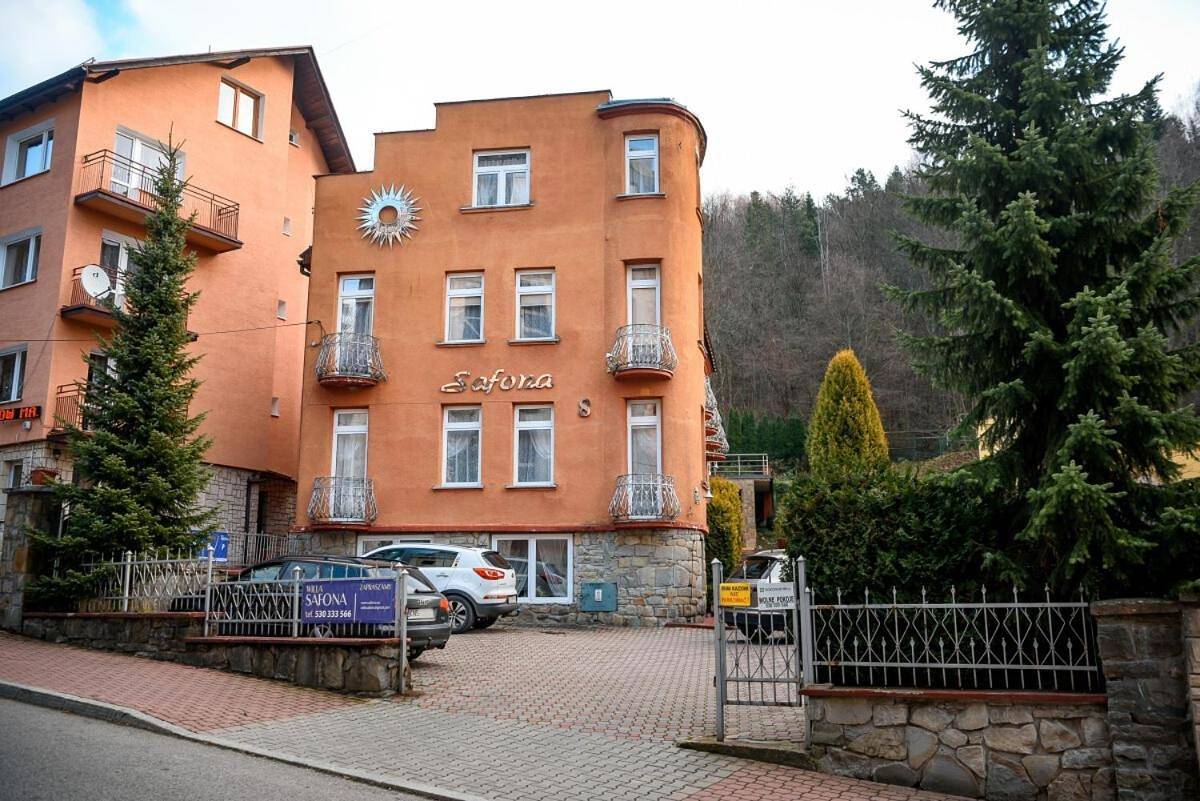Standard Double Room with Shared Bathroom in Krynica-Zdrój, Karpaty (Polska)