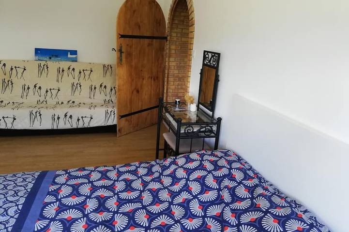 Location de vacances pour 8 personnes, avec jardin à Brié-et-Angonnes - 2