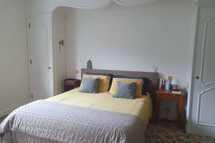 Location de vacances pour 8 personnes, avec jardin à Limonest - 3