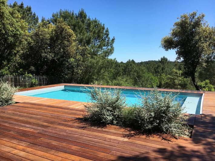 Villa pour 9 personnes, avec jardin ainsi que piscine et terrasse