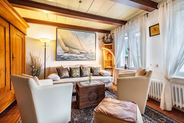Ganze Wohnung, Apartment 'Scharhörn' mit gemeinsamer Terrasse, gemeinsamem Garten und Wlan in Döse, Cuxhaven