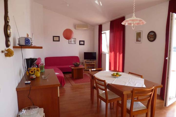 Ganze Wohnung, Kroatien Urlaub Insel Rab Ferienhaus **** Ferienwohnungen in Barbat na Rabu, Rab