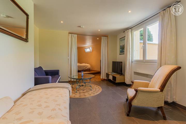 Gîte pour 2 personnes, avec Terrasse à Trévignin - 4