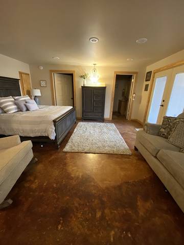 Vacation House for 8 Guests in Ouachita National Forest, Arkansas, Picture 2