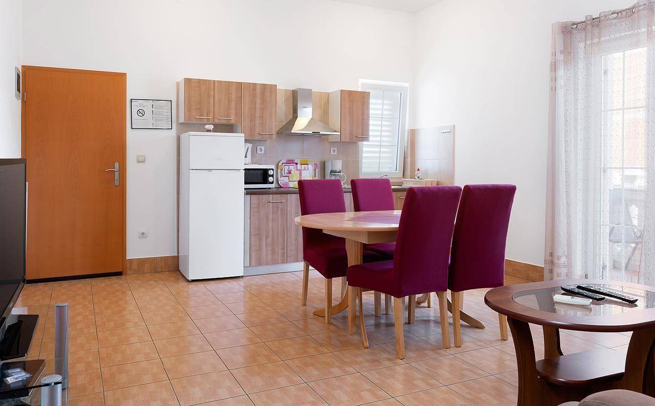 Appartamento intero, Appartamento a Medulin con terrazza coperta in Medolino, Pula-Medulin