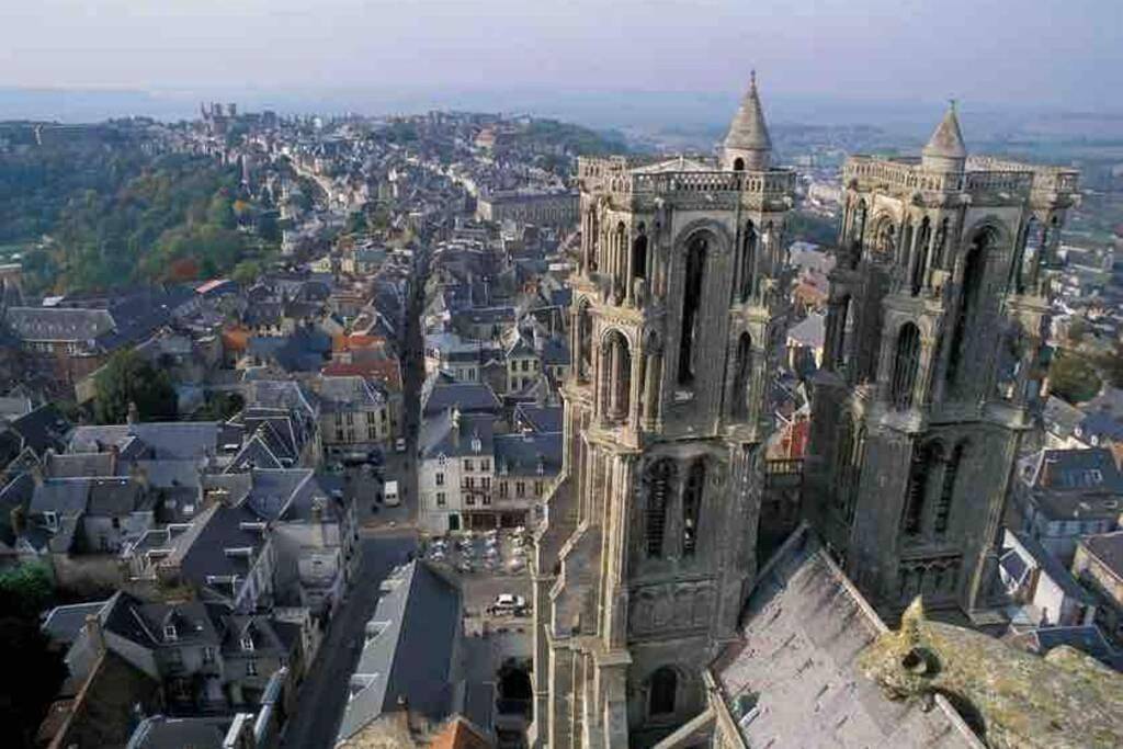 Appartement entier, Two-Bedroom Apartment in Laon, Aisne