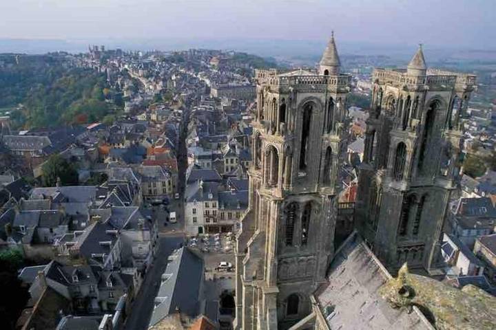 Gîte pour 4 personnes, avec terrasse dans Office de Tourisme du Pays de Laon - 4