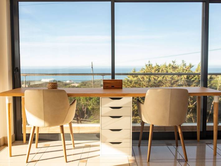 Ferienhaus für 4 Personen, mit Balkon und Terrasse sowie Garten in Aljezur