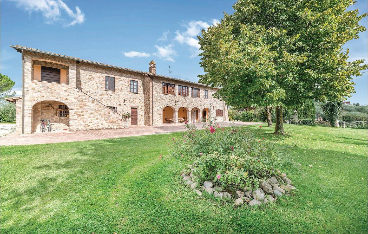 Rückzugsort am Pool: 2 km nach Torgiano in Torgiano, Perugia Provinz