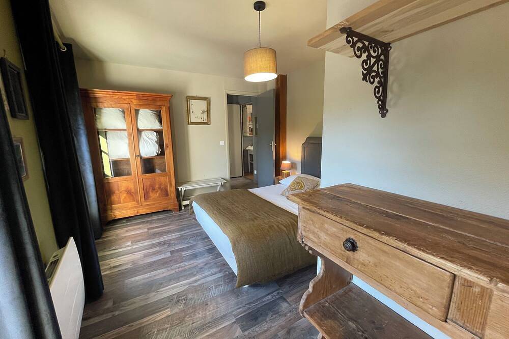 Ganze Wohnung, Honfleur. 4 Menschen. Bright. Perfekte Lage. Privater Parkplatz. Kostenloses Wifi in Honfleur, Lisieux und Umgebung
