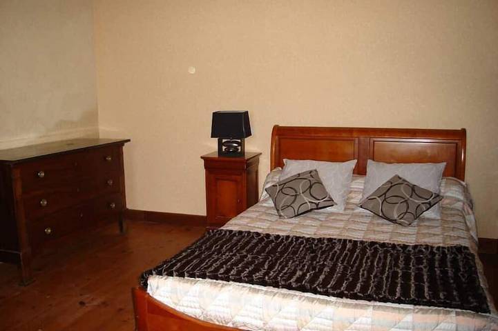 Location de vacances pour 14 personnes, avec jardin et terrasse à Lannes - 2