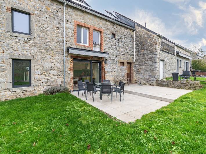 Vakantiehuis voor 8 personen, met Terras in Dinant