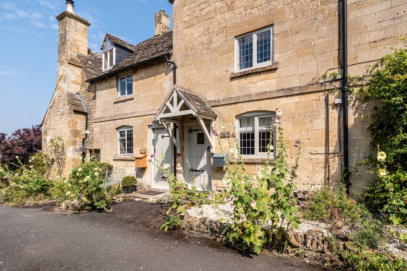 Honeysuckle Cottage, Stanton in Gloucestershire