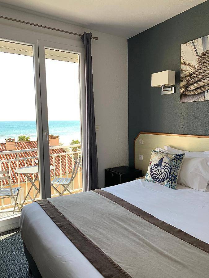 Le Regina Hôtel et restaurant Canet-plage in Canet-en-Roussillon, Côte d'Améthyste