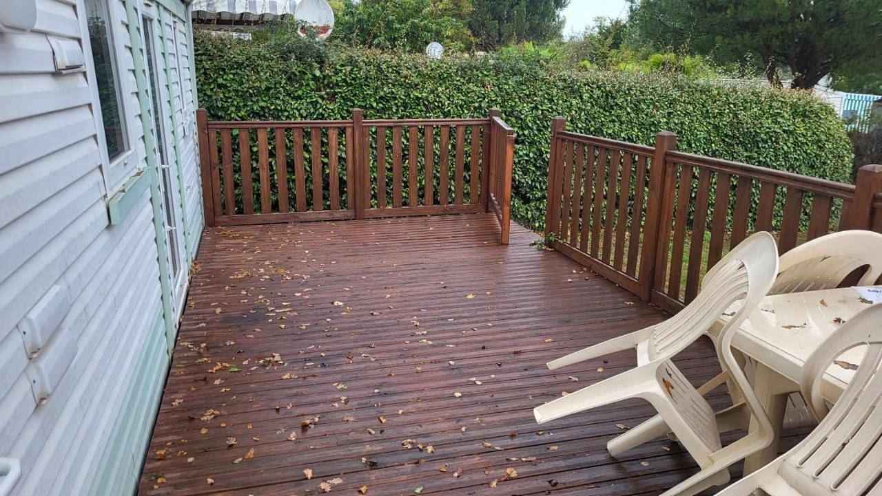 Mobil-home climatisé à 2 min d'Ogliss Park in Moutiers-les-Mauxfaits, Vendée