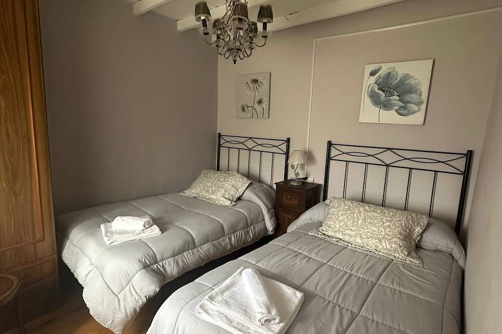 Casa acogedora con maravillosas vistas y todos los servicios,ideal para familias in Pajares, Lena