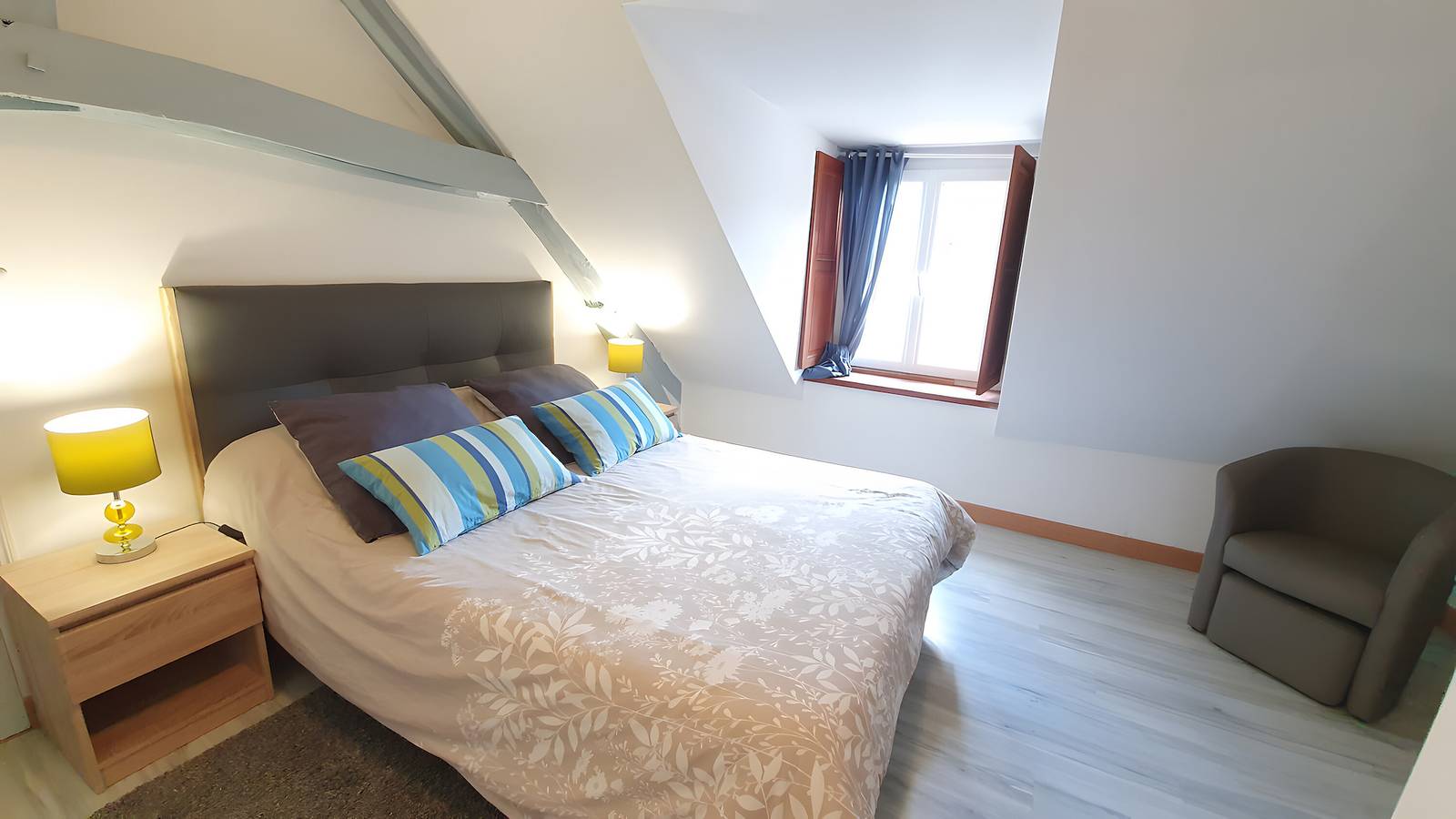 Chambre d'hôtes 'Suite Bleuet - Le Petit Puits' avec jardin partagé et Wi-Fi in Cheverny, Sologne