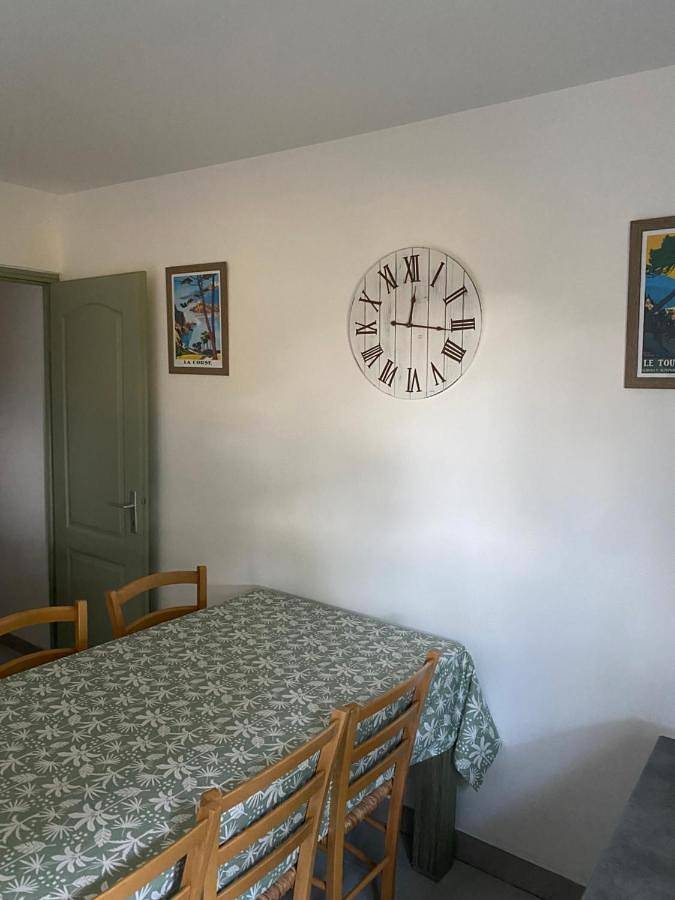 Two-Bedroom Apartment with Garden View in Galéria, Parc naturel régional de Corse