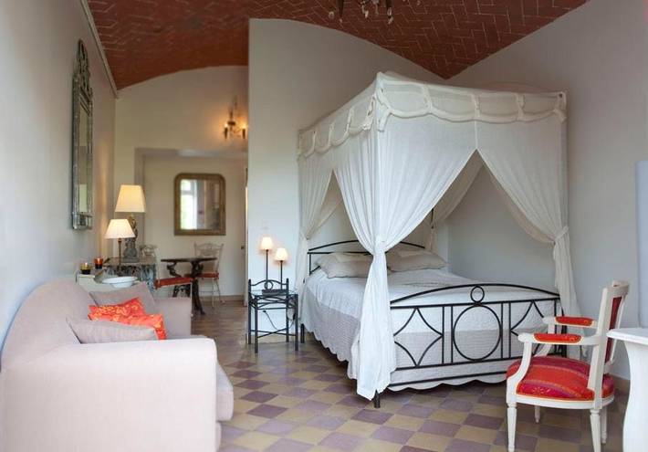 Gîte pour 2 personnes, avec jardin et piscine à Chécy - 2