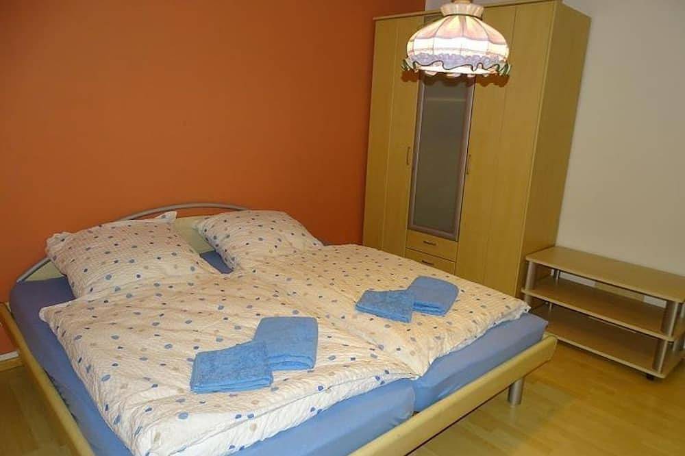 Ganze Wohnung, Ferienwohnung Sankt Lukas - Ferienwohnung in Oberammergau, Bayerische Alpen