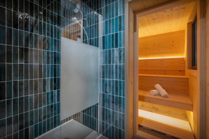 Chalet pour 14 personnes, avec piscine ainsi que jardin et sauna à Saint-Jean-de-Sixt - 4