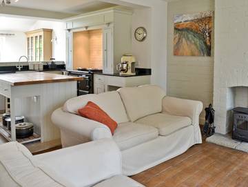 Holiday Rental for 8 People in Cheddar, Somerset, Photo 3