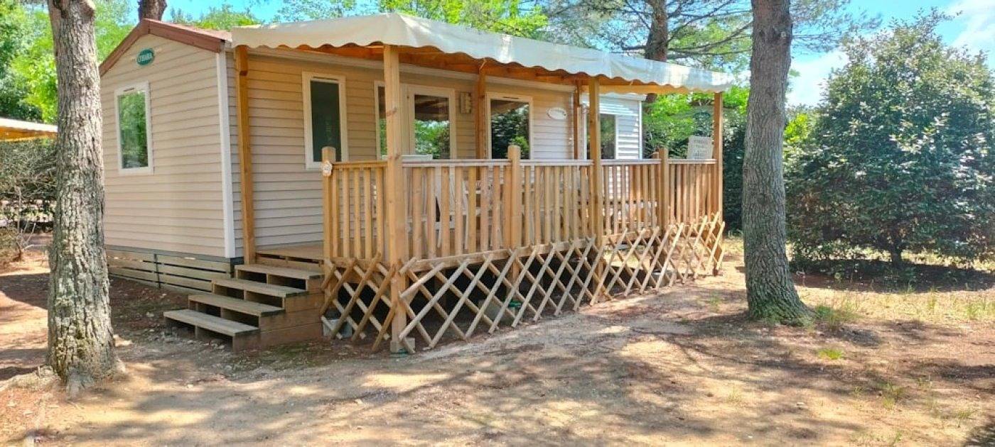Camping 3 étoiles - Piscine  - ccbfihi in Châteauneuf-de-Gadagne, Vaucluse