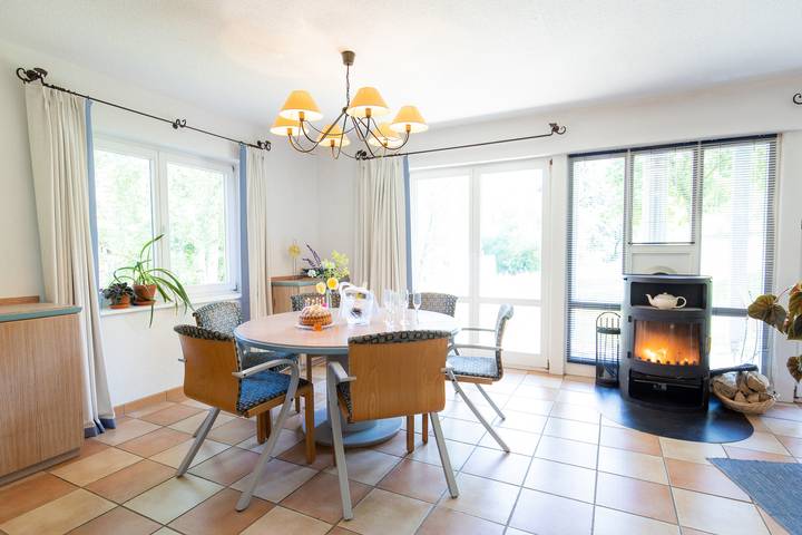 Ferienhaus für 12 Personen, mit Balkon und Terrasse sowie Garten und Sauna