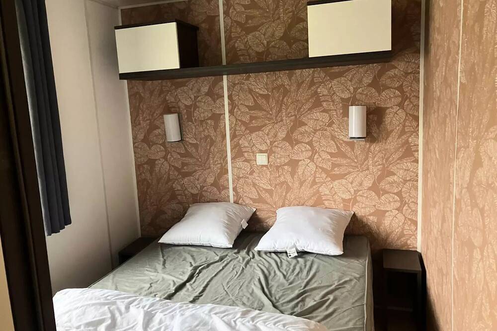 Mobil-Home Classic (2 chambres) 4 personnes in Argenton-sur-Creuse, Région de Châteauroux