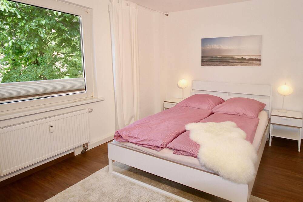 Apartamento entero, Apartamento-Estándar-Baño privado-Balcón in Mitte Bochum, Bochum