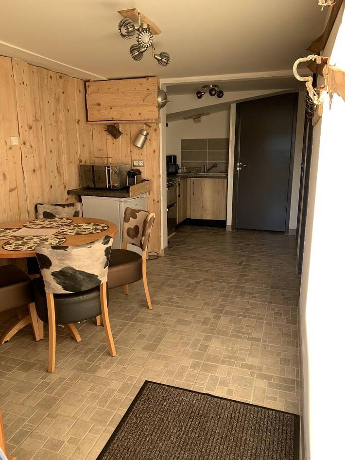 Le gîte des Ecureuils in Septmoncel Les Molunes, Parc naturel régional du Haut-Jura