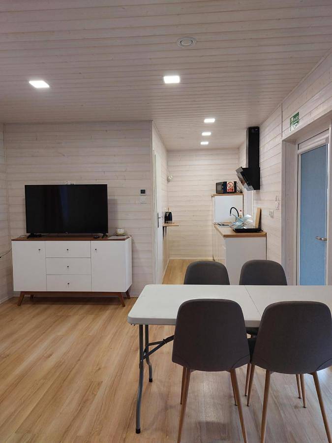 Camping für 6 Personen, mit Terrasse in Westpommern