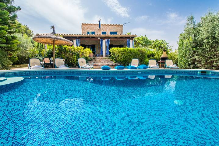 Villa for 6 people, with terrace - 1