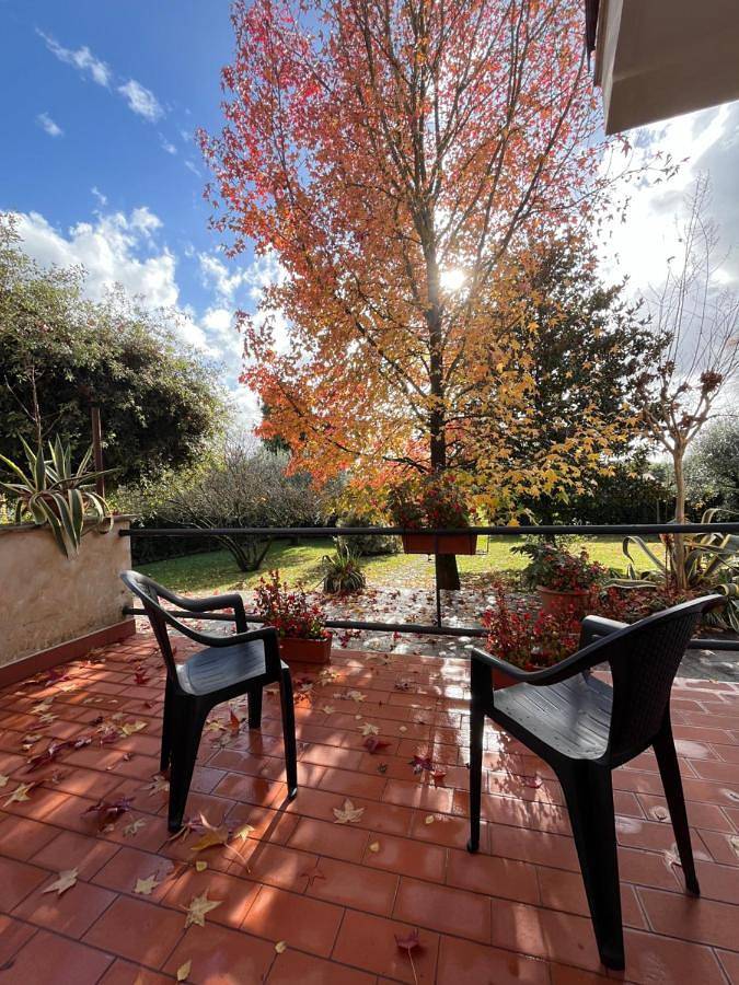Large Double Room in Valmontone, Provincia di Roma