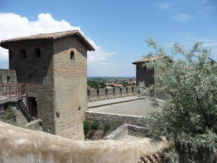Location de vacances pour 6 personnes, avec jardin et vue dans Cite Medievale - 2