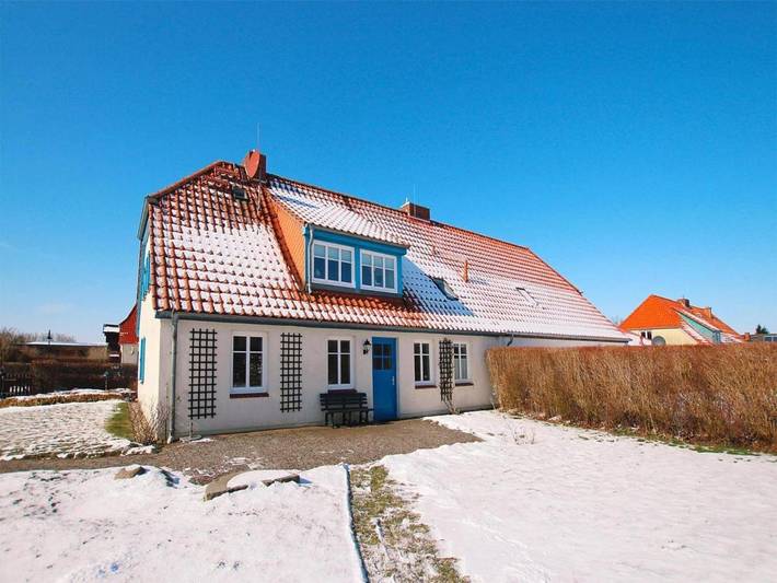 Ferienwohnung für 6 Personen, mit Terrasse und Garten