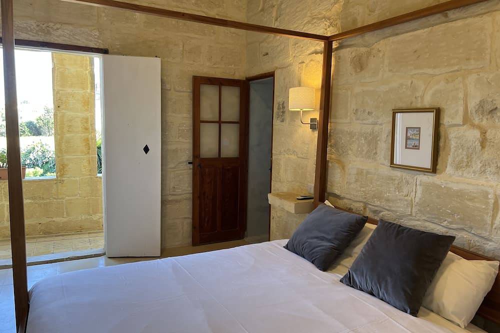 Dar ta' Katarin - 2 bedroom house with valley views in Ghasri, Gozo