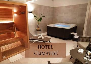 Hôtel pour 2 personnes, avec terrasse ainsi que sauna et jacuzzi à Vichy