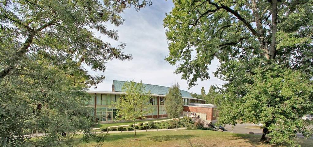 Hôtel pour 2 personnes, avec piscine ainsi que jardin et vue sur le lac, animaux acceptés à Hagetmau - 2