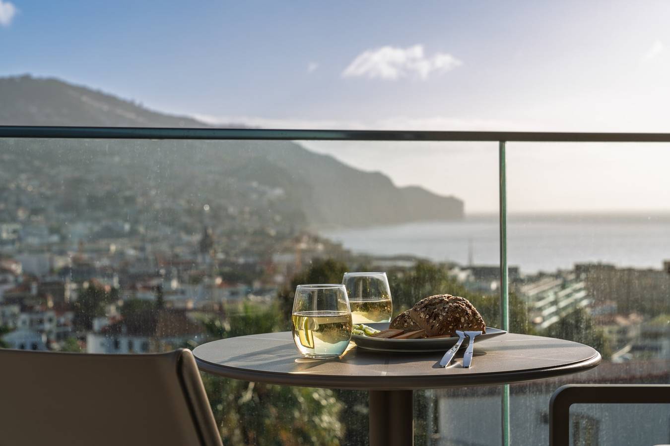 Hel leilighet, With shared pool and gym - Maravilhas I in São Martinho, Funchal (São Pedro)