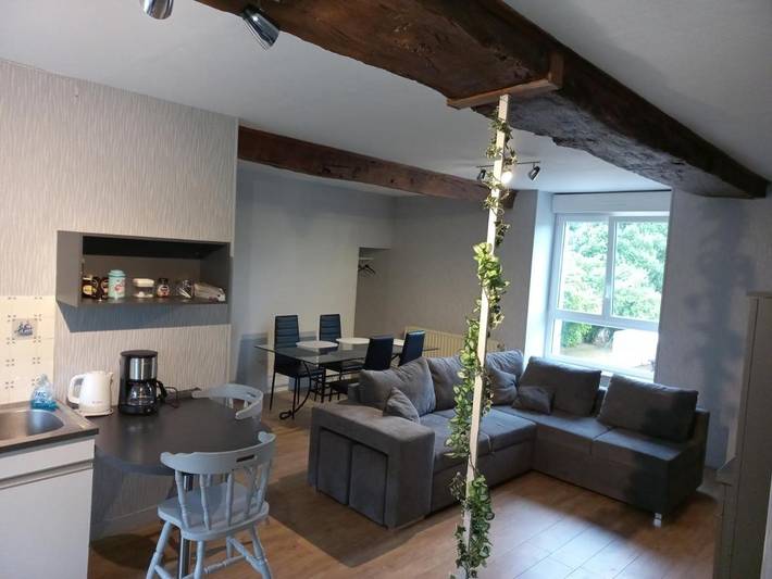 Gîte pour 6 personnes, avec piscine ainsi que jacuzzi et terrasse dans Condé-en-Normandie - 3