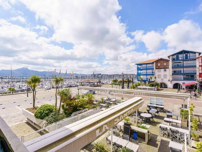 Gîte pour 4 personnes, avec Terrasse dans Casino d'Hendaye - 2