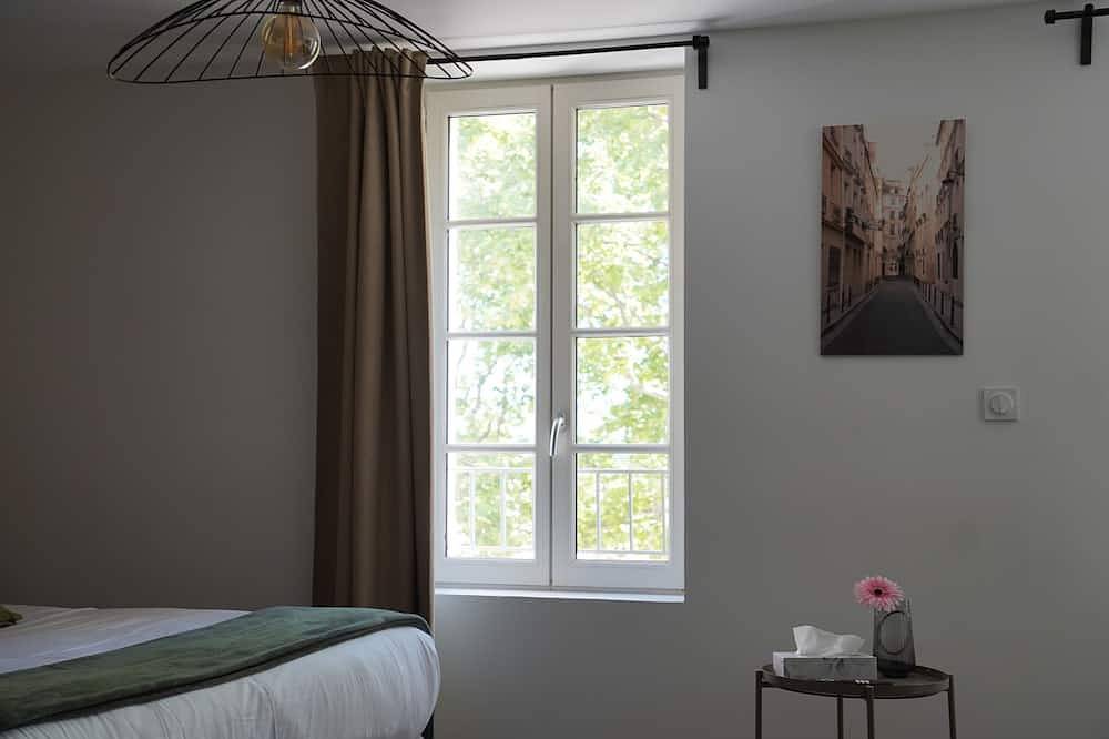 Apartamento entero, Studio 202-Estudio-De Lujo-Baño tipo “wet room” in Velaux, Region de Aix-en-Provence