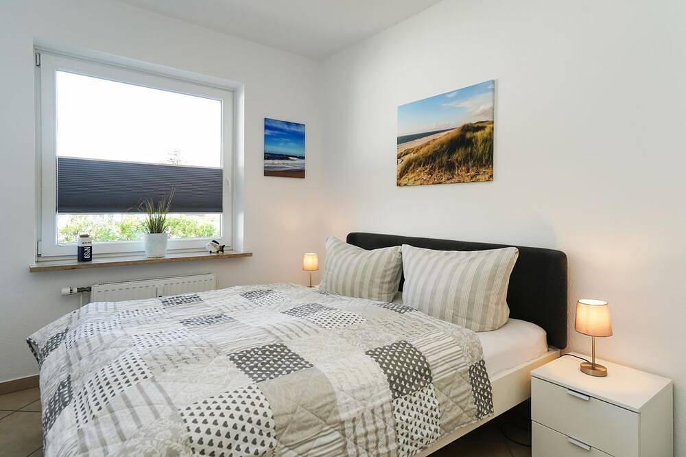 Ganze Wohnung, Nordstern - Nordstern – 3-Zimmer-App. für 4 Personen mit Terrasse, Stellplatz, in Westerland, Sylt (Gemeinde)
