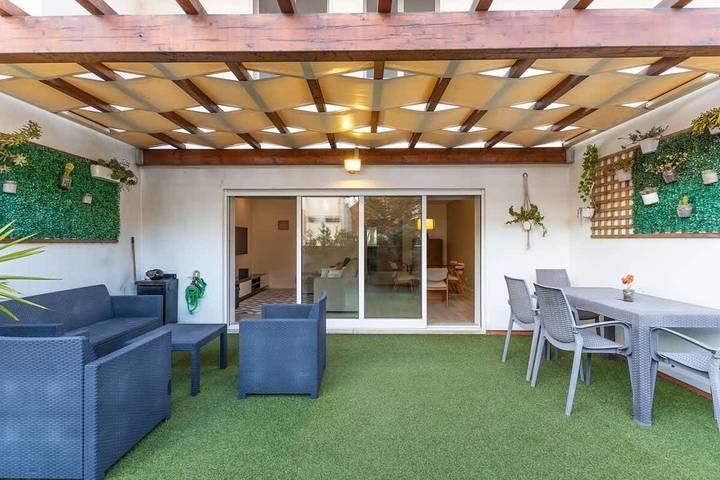 Gîte pour 6 personnes, avec Jardin dans Darque - 3